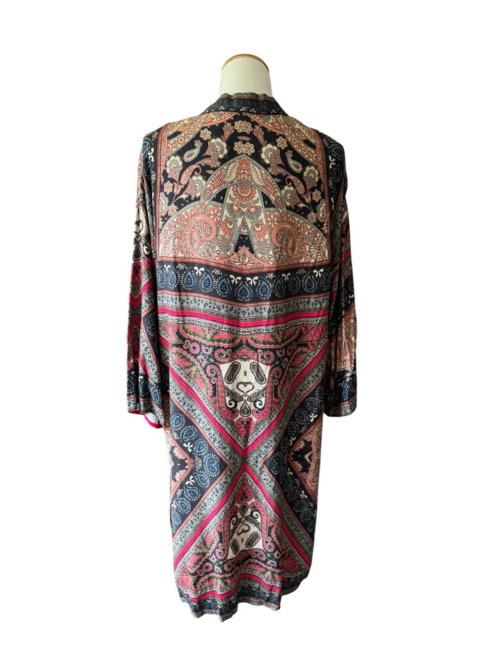Conditions Apply Long Kimono - Picture 4 of 8